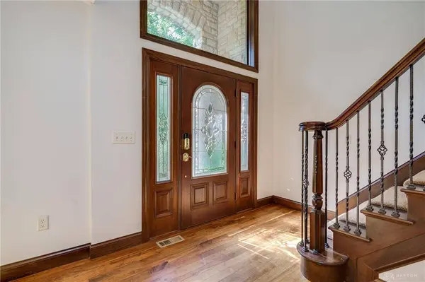 7876 Tall Trees Court, Springboro, OH 45066