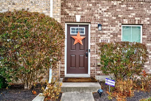 9562 Union Park, West Chester, OH 45069