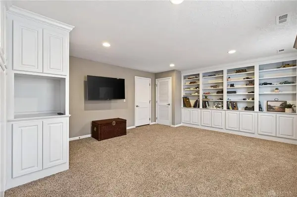 9562 Union Park, West Chester, OH 45069