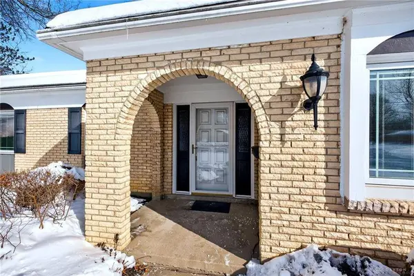 8040 Blackleaf Court, Dayton, OH 45458