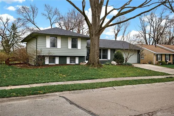 450 Evergreen Drive, Springboro, OH 45066