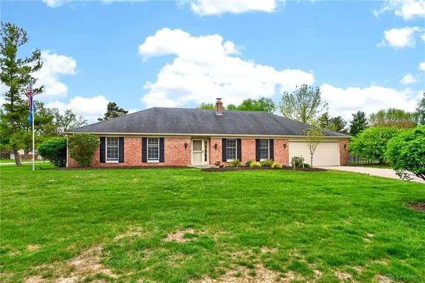 1524 Lindenhurst Drive, Centerville, OH 45459