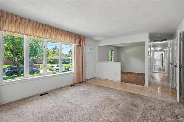 4619 College View Drive, Dayton, OH 45417