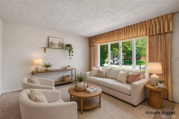 4619 College View Drive, Dayton, OH 45417