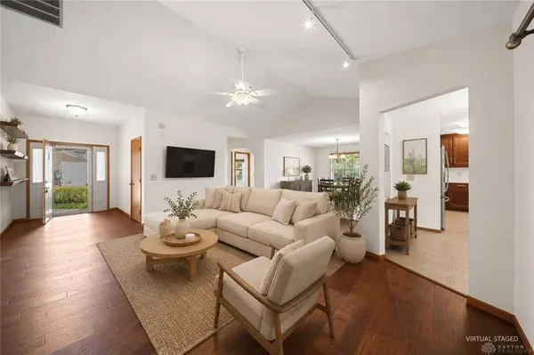 1780 Tearose Circle, Fairborn, OH 45324