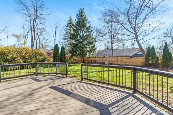 7742 N Winding Way, Tipp City, OH 45371