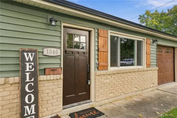 1040 Greenfield Drive, Troy, OH 45373