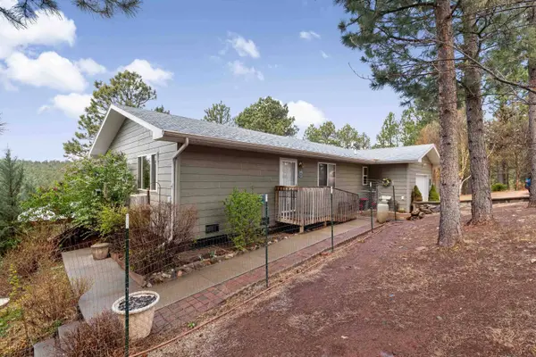 24527 Red Ridge Road, Hermosa, SD 57744