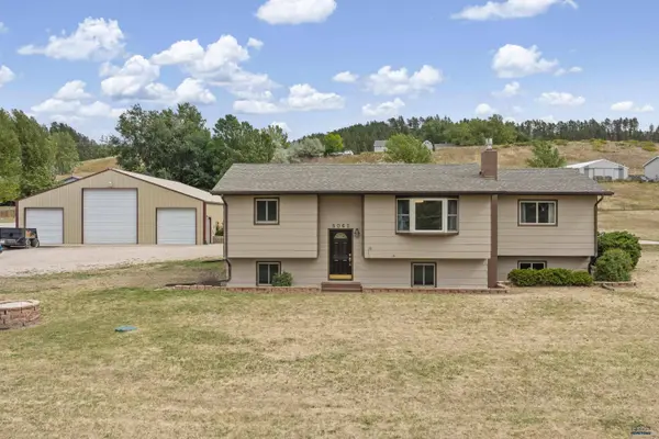 8062 Blucksberg Dr, Sturgis, SD 57785