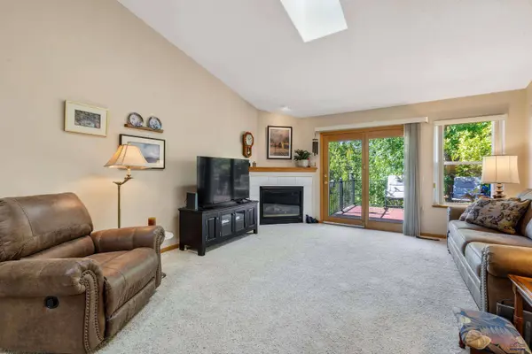 3701 Park Dr, Rapid City, SD 57702
