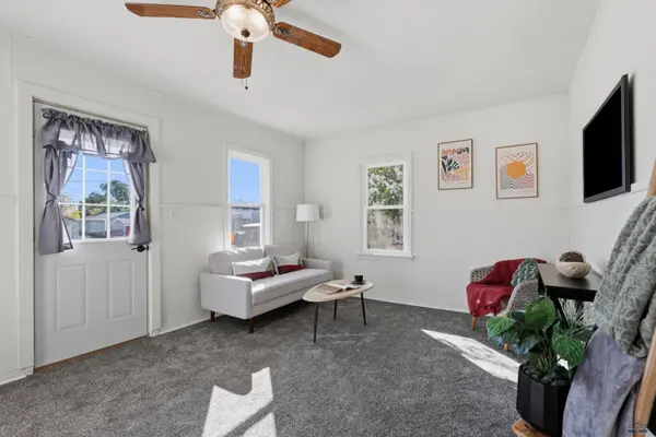 817 Racine St, Rapid City, SD 57701