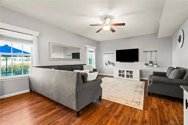 6204 Willow Oak Drive, Tipp City, OH 45371
