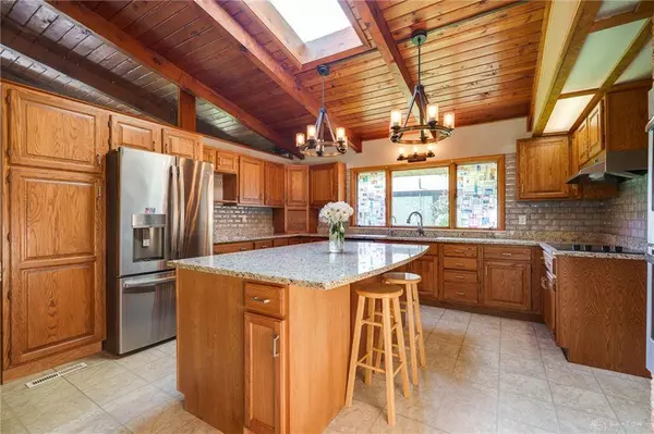 761 Dorchester Drive, Springfield, OH 45506