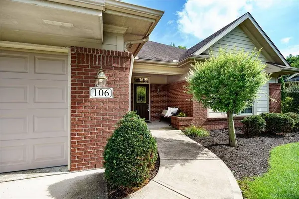 106 Rebecca Circle, Englewood, OH 45322