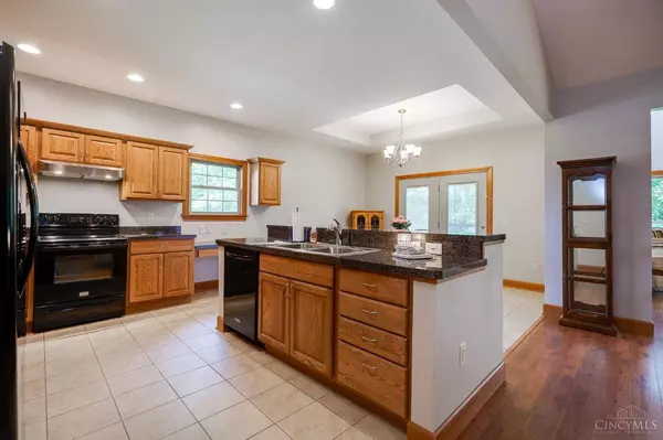 106 Rebecca Cir, Union, OH 45322