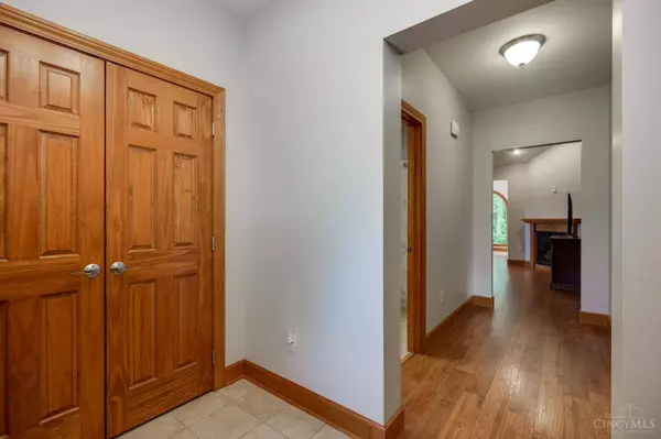 106 Rebecca Cir, Union, OH 45322