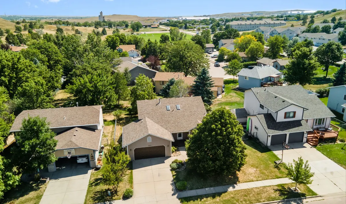 Residential neighborhood in Rapid City, South Dakota, ideal for homebuyers