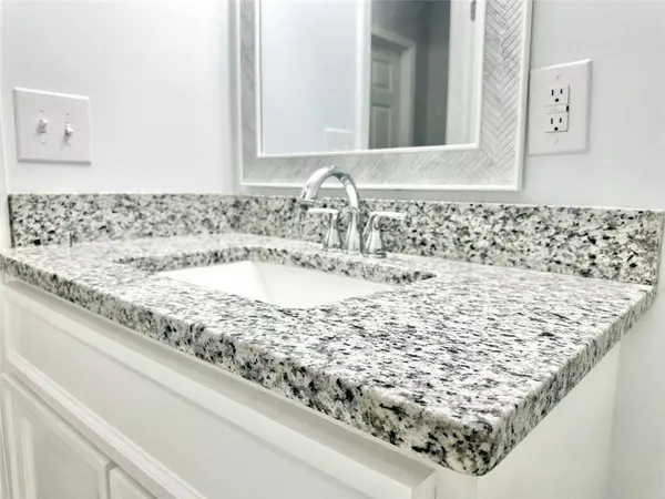 1 ADDINGTON CT NW #B, Rome, GA 30165