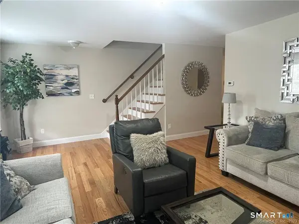 380 King Street #5, Bristol, CT 06010