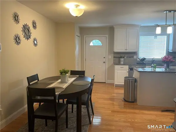 380 King Street #5, Bristol, CT 06010