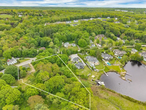 187 Whitehall Avenue, Stonington, CT 06355