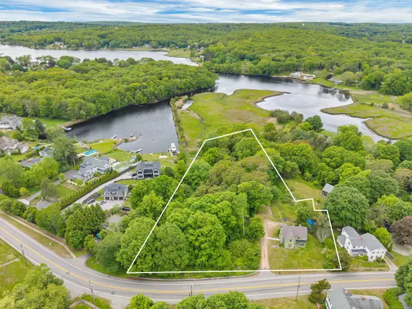 187 Whitehall Avenue, Stonington, CT 06355