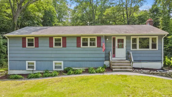 837 Long Cove Road, Ledyard, CT 06335