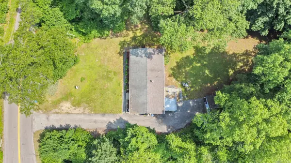 837 Long Cove Road, Ledyard, CT 06335