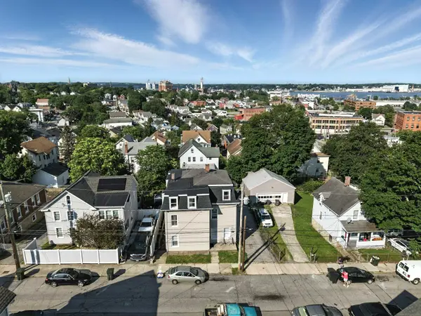 19 Summer Street, New London, CT 06320