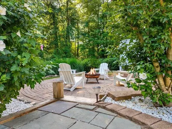 42 Schiller Avenue, Stonington, CT 06379