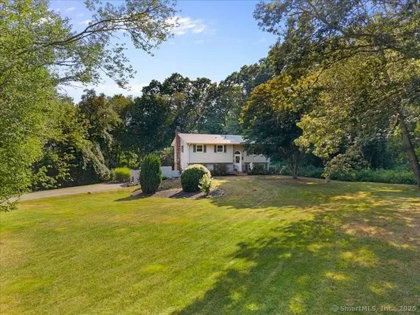 42 Schiller Avenue, Stonington, CT 06379