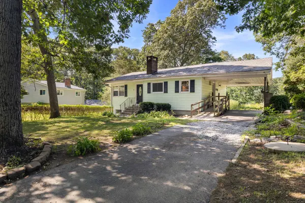 31 Richard Road, Ledyard, CT 06335