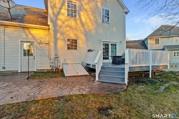 19 Highwood Circle #19, Colchester, CT 06415