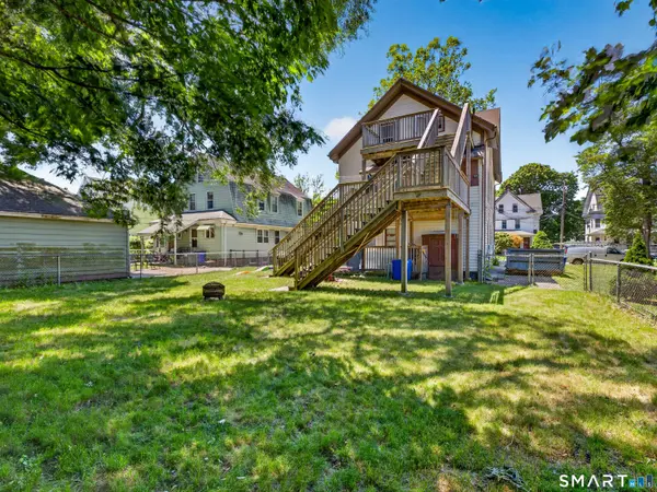 28 Moss Street, Stonington, CT 06379
