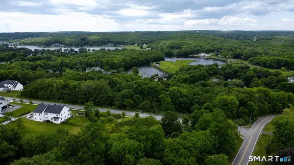 1405 Pequot Trail, Stonington, CT 06378
