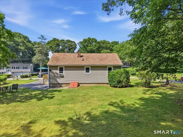8 Mill Cove Road, Ledyard, CT 06335