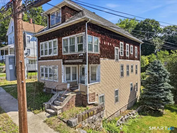 205 Crystal Avenue, New London, CT 06320