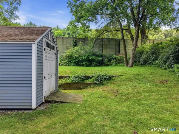 124 Yantic Road, Norwich, CT 06360