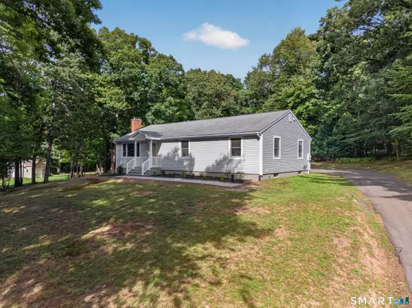136 Minnechaug Drive, Glastonbury, CT 06033