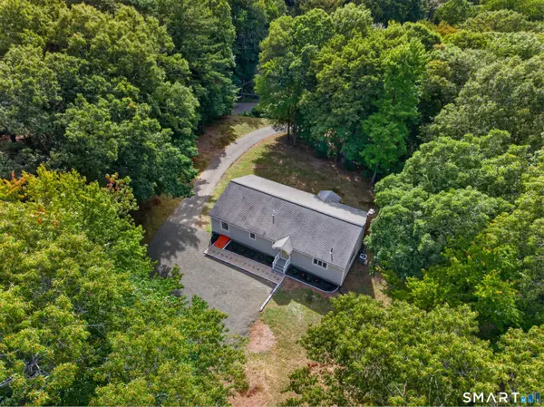 136 Minnechaug Drive, Glastonbury, CT 06033