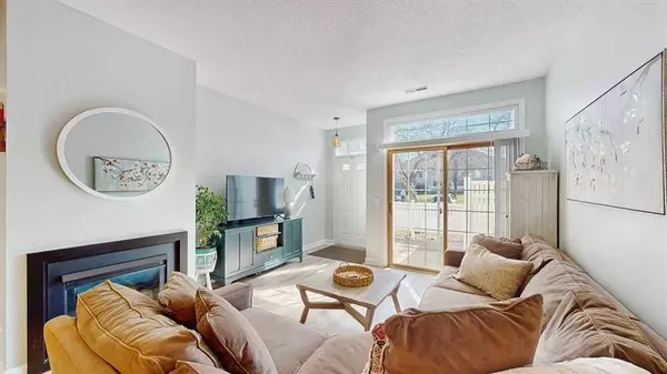 15672 Garnet WAY #35, Apple Valley, MN 55124