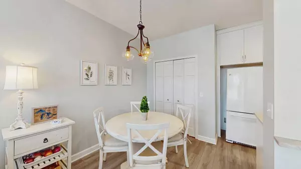 15672 Garnet WAY #35, Apple Valley, MN 55124