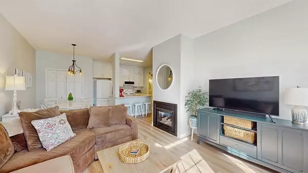 15672 Garnet WAY #35, Apple Valley, MN 55124