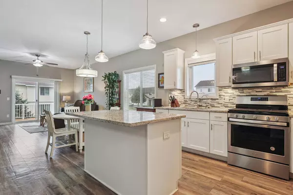 4225 Blakewood DR, Shakopee, MN 55379