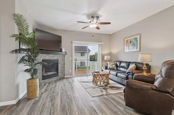 4225 Blakewood DR, Shakopee, MN 55379