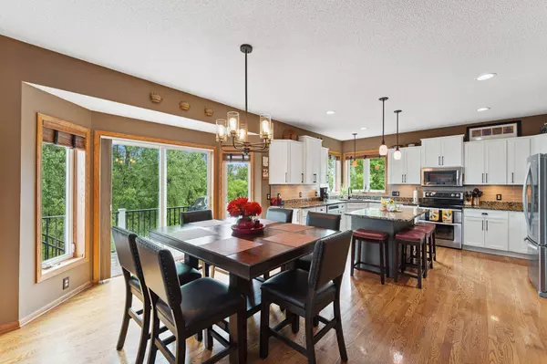 4829 Redpoll CT, Eagan, MN 55123