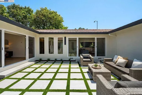 2662 Tuliptree Ln, Santa Clara, CA 95051