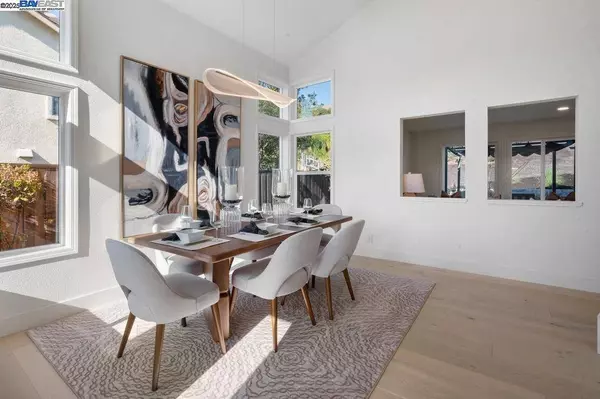 43580 Homestead Ct, Fremont, CA 94539