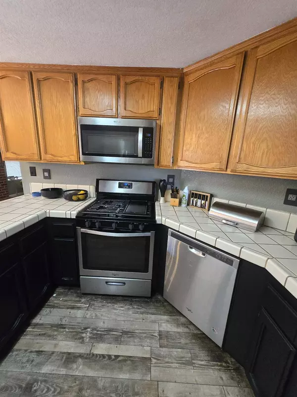 9388 Allendale WAY, Sacramento, CA 95829