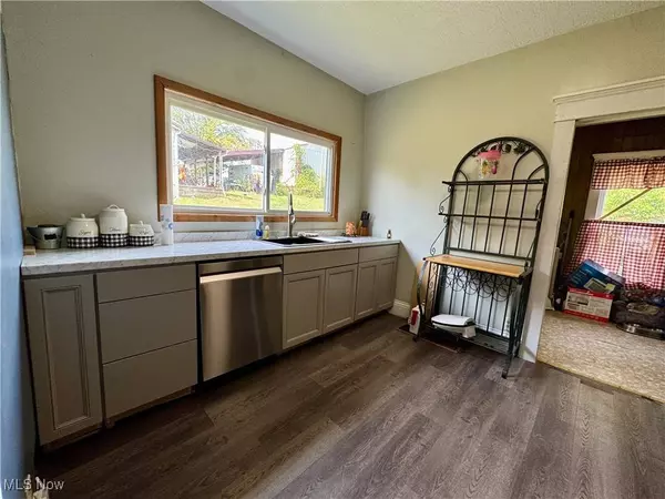 328 W Cross ST, Summerfield, OH 43788